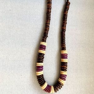 VINTAGE NATURAL DARK WOOD FLAT DISC BEAD NECKLACE PURPLE & LIGHT ACCENTS 18” NWT
